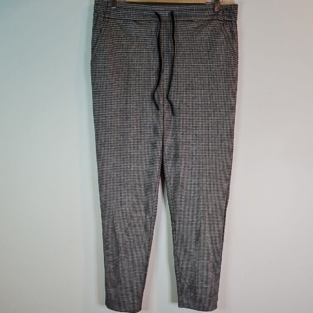 Reitmans Size 14 Black and White Patterned Tapered Pants